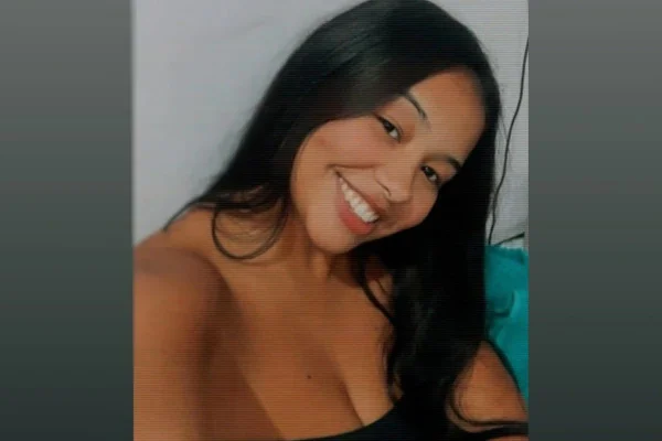 Mulher descobre segunda gravidez já estando grávida: “Foi um baque”
