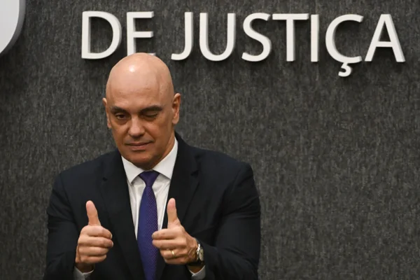 Vorcaro mandou preparar “experiência completa” para Moraes em hotel