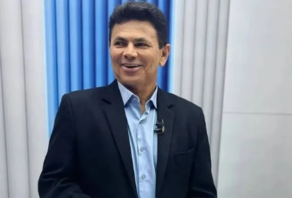 Ipec em Sergipe: barrado pelo TSE, Valmir, do PL, lidera isolado