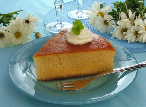 bolo de guaraná