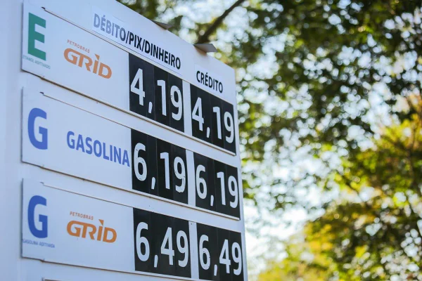 IGP-DI: inflação sobe 0,83% em julho puxada por commodities e gasolina