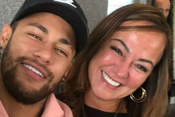 Mãe de Neymar, Nadine Santos se declara a neta caçula, Helena