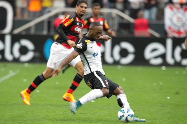Cinco suspeitos de matar torcedor do Botafogo são presos no Rio