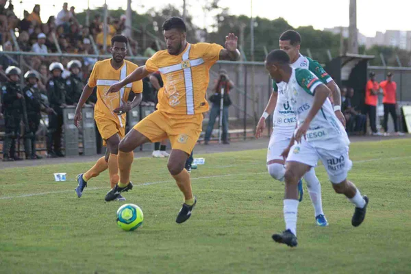 Brasiliense empata com o Nova Venécia e está eliminado da Série D