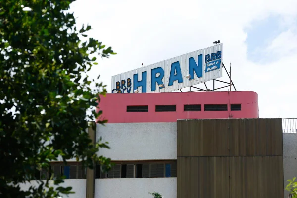 Coronavírus: Ibaneis anuncia 10 novos leitos de UTI no Hran