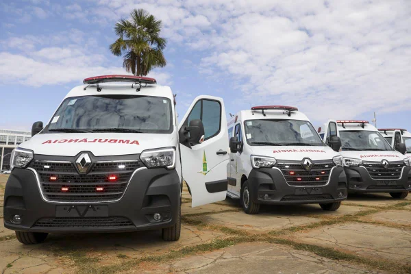 Com investimento de R$ 17,8 milhões, GDF adquire 62 novas ambulâncias