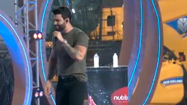 Gusttavo Lima faz primeira Live após término do casamento