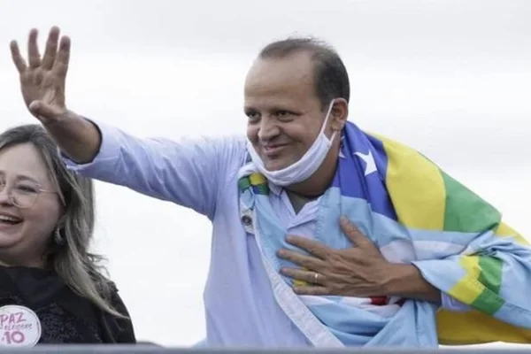Kléber Marra é eleito prefeito de Caldas Novas