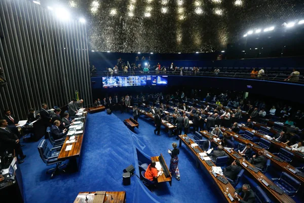 Senado Federal aprova projeto contra abuso de autoridade
