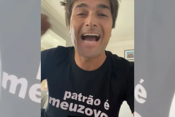 Nelsinho Piquet usa camiseta zoando Hamilton