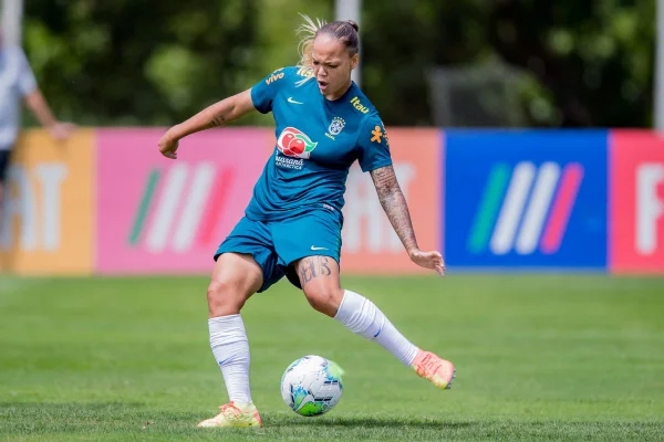 Jogadoras do DF são convocadas para a Copa; Seleção disputa amistoso em Brasília no domingo