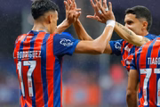 O Bahia oficializou a venda de Lucho ao Neom