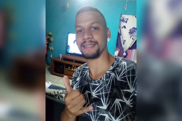 Família tenta provar inocência de jovem surdo acusado de roubo no RJ