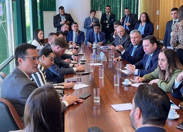 Oposição discute incluir perdão a Dallagnol em PEC da Anistia
