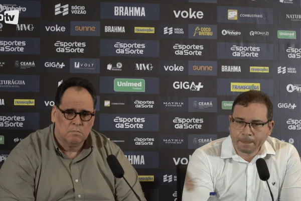 Dirigentes do Ceará dando entrevista coletiva