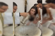 Momentos antes da cerimônia, o padre manifestou que não falaria o nome da criança