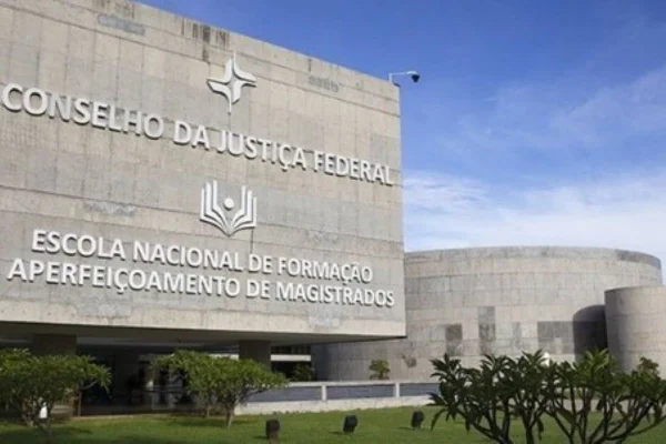 FACHADA DO CONSELHO DA JUSTIÇA FEDERAL QUE DEU PENDURICALHO A JUÍZES - METRÓPOLES