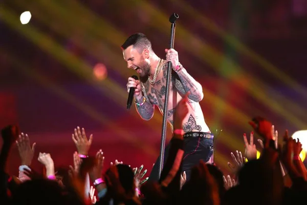Maroon 5 fará show no Brasil no início de 2020