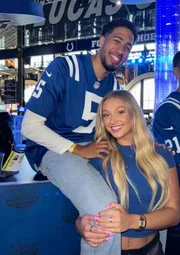 Jogador da NBA Tyrese Haliburton e a noiva Jade Jones. Jogador da NBA Tyrese Haliburton e a noiva Jade Jones.