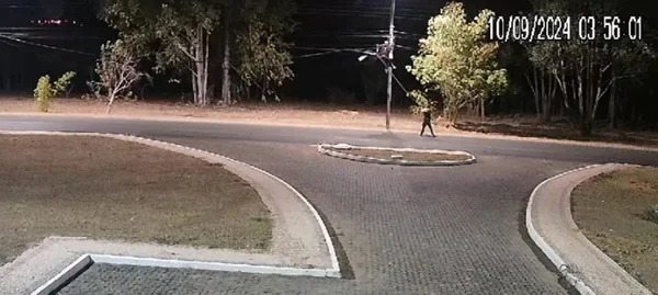 imagem de cabos sendo furtados