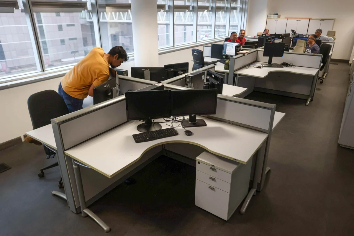 Servidores começaram a se mudar para o novo prédio nesta sexta-feira (4/9) Servidores começaram a se mudar para o novo prédio nesta sexta-feira (4/9)
