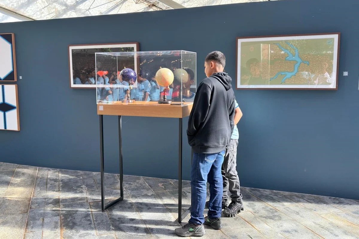 Mostra Constelações Contemporâneas Mostra Constelações Contemporâneas