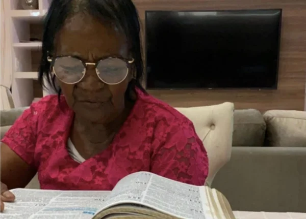 Pastora Odete Rosalina, assassinada na porta da igreja em Goiânia