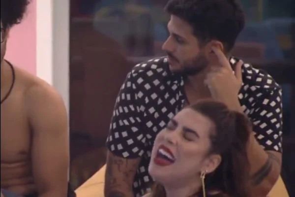Rodrigo e Naiara Azevedo