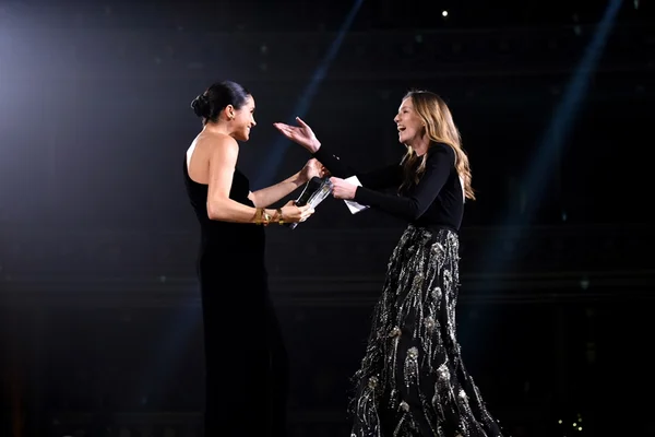 Veja quem são os vencedores do British Fashion Awards 2018