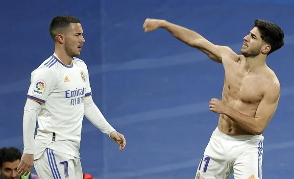Sem Vinicius Jr., Real Madrid vence e aumenta vantagem no Espanhol