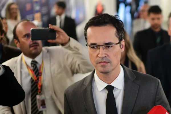 Confirmação da cassação de Dallagnol é certa na Câmara