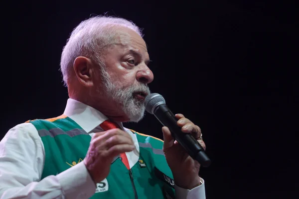 Lula lança pacto entre os Três Poderes contra o feminicídio no Brasil