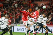 Equipes se enfrentaram neste sábado