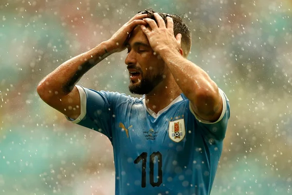Arrascaeta com a camisa do Uruguai