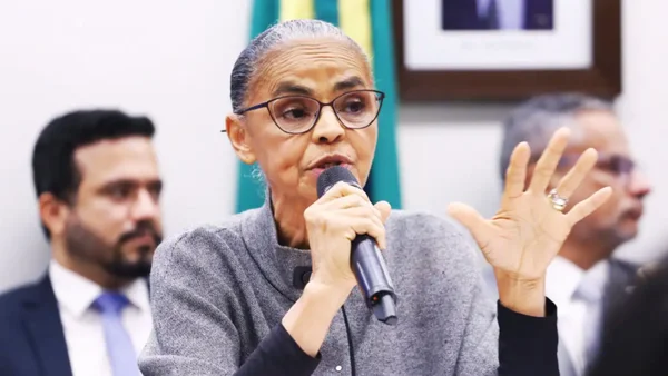 MARINA SILVA RESPONDE EVAIR DE MELO APÓS INSULTO