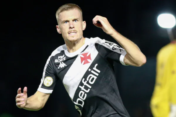 Negócio fechado: Vasco acerta venda de jogador para clube europeu