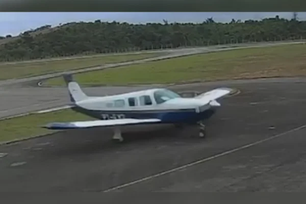 Veja decolagem de avião que caiu e deixou três mortos em BH