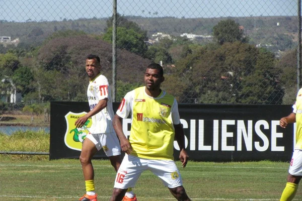 Brasiliense faz jogo de ida das quartas do Candangão contra o Luziânia