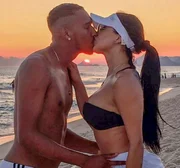 A filha de Gretchen é casada com Artur Jesus A filha de Gretchen é casada com Artur Jesus