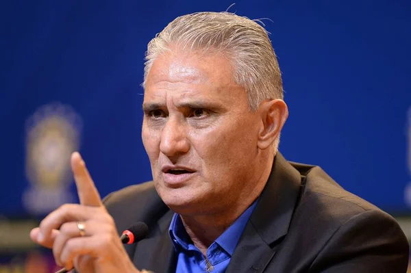 Tite admite que risco de seleção ficar fora da Copa do Mundo “é real”