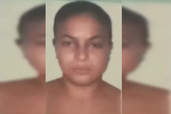 Mulher morre após tomar refrigerante; polícia suspeita de veneno