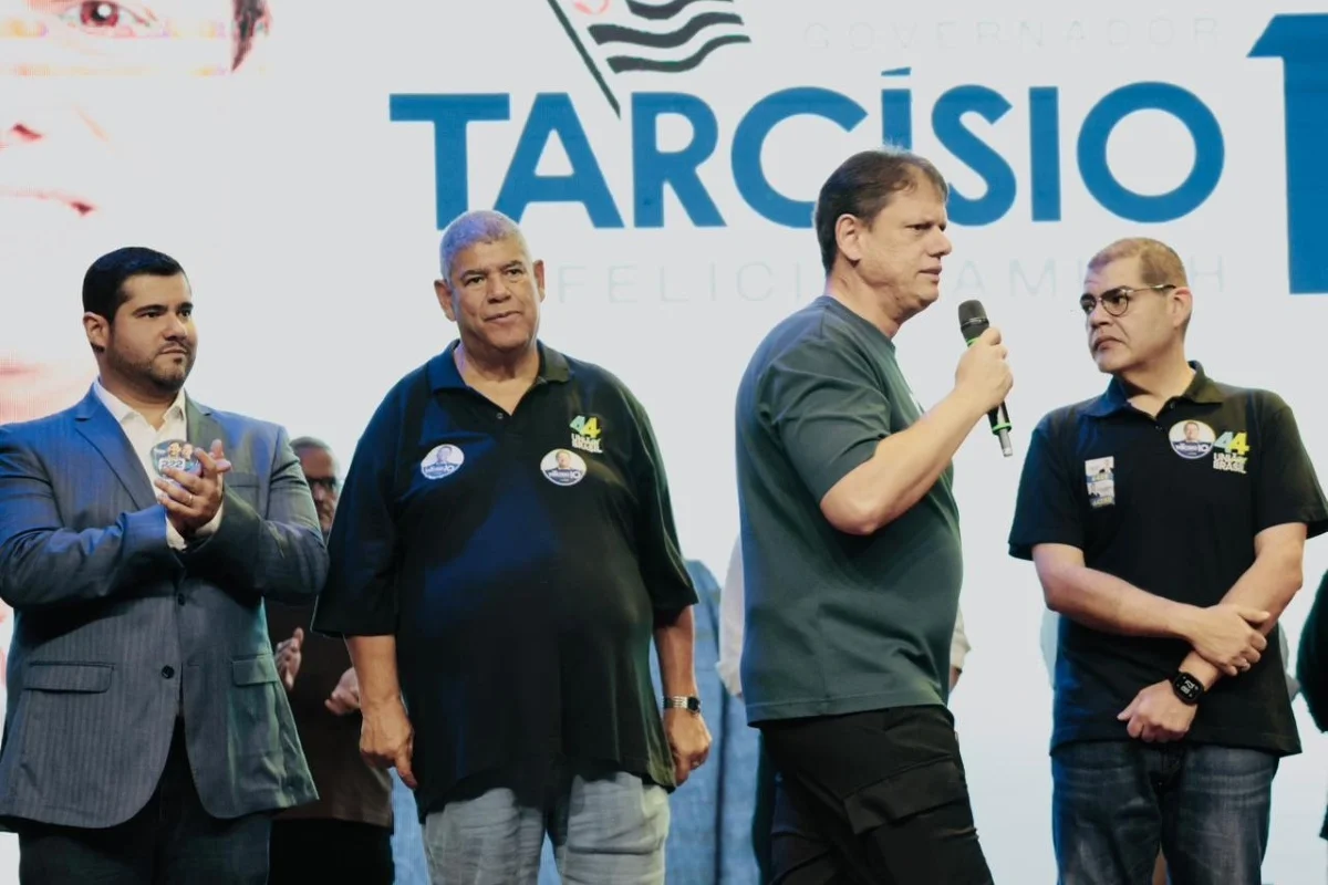 Tarcísio participa do lançamento das candidaturas de Alexandre Leite a deputado estadual e Milton Leite Filho a deputado federal Tarcísio participa do lançamento das candidaturas de Alexandre Leite a deputado estadual e Milton Leite Filho a deputado federal