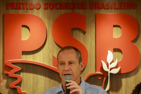 Cappelli anuncia Sofia Carvalho como vice em chapa pura ao GDF - destaque galeria Cappelli anuncia Sofia Carvalho como vice em chapa pura ao GDF - destaque galeria