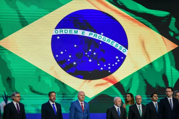 Lula e outros na abertura da Marcha