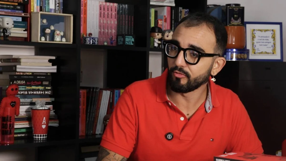 Jantar Secreto, Bom Dia, Verônica, Beleza Fatal, Elize: Sombras de Uma Mulher, Dias Perfeitos e A Menina que Matou os Pais: sabe o que esses livros e produções têm em comum? A visão de Raphael Montes! Jantar Secreto, Bom Dia, Verônica, Beleza Fatal, Elize: Sombras de Uma Mulher, Dias Perfeitos e A Menina que Matou os Pais: sabe o que esses livros e produções têm em comum? A visão de Raphael Montes!