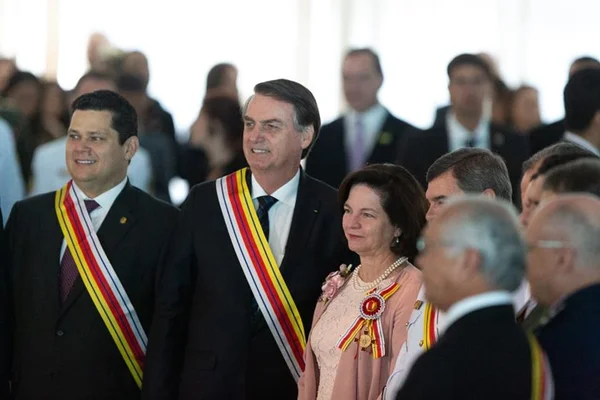 Dodge sinaliza que poderá continuar na PGR se Bolsonaro a indicar