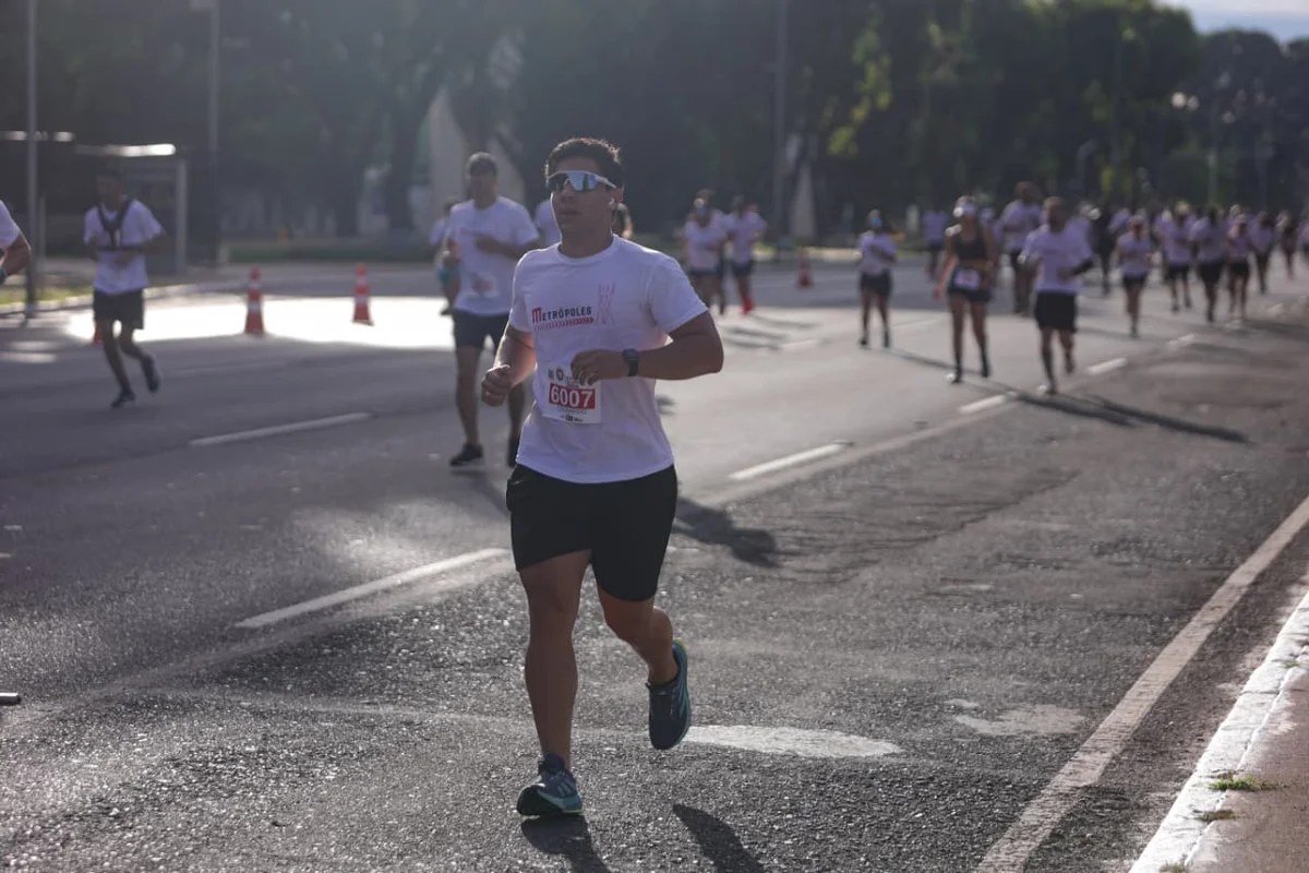 Os atletas correram no Eixo Monumental Os atletas correram no Eixo Monumental