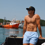 Marca é focada no resort wear