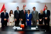 Keiko Fujimori e Christopher Landau