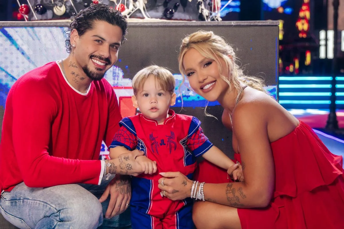Virginia Fonseca e Zé Felipe apareceram juntos na festa de José Leonardo Virginia Fonseca e Zé Felipe apareceram juntos na festa de José Leonardo
